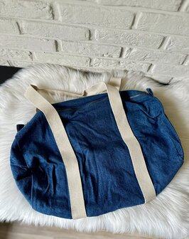 Logeertas/sporttas met naam (geborduurd) - Denim