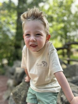 T-shirt paars sport stof - 3/4 jaar