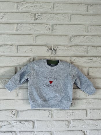 Sweater mommy's/daddy's valentine