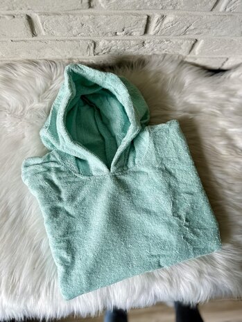 Poncho met naam - mint