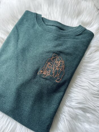 Sweater lijntekening van foto - GEBORDUURD