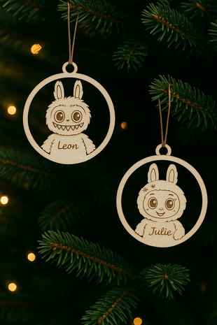 Labubu kerstbal met naam - versie 2