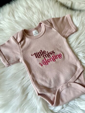 T-SHIRT - Little miss Valentine