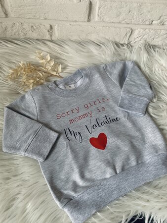 Sweater Valentine