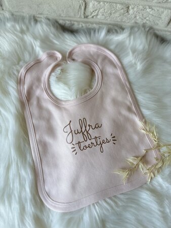 Slabbetje Juffra toertjes Slabbetje Juffra toertjes