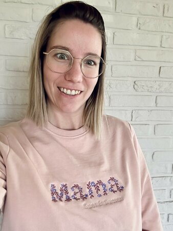 Sweater bloemenmotief
